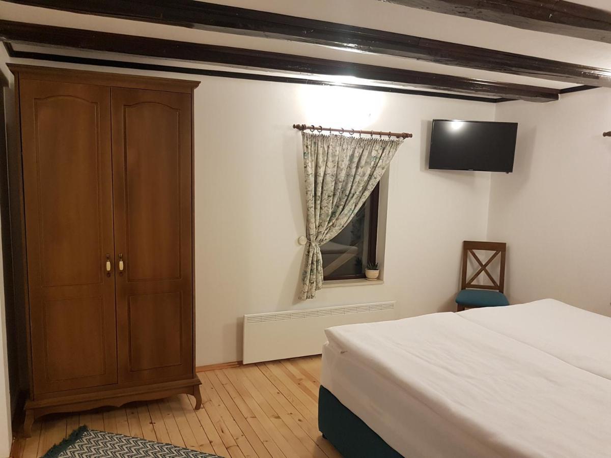 Algarte Guest House Madzhare Bagian luar foto